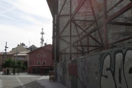 Se vende terreno en el centro histórico de jaca