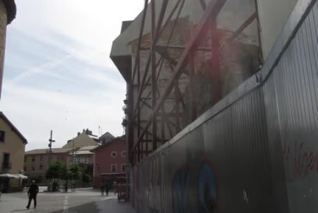 Se vende terreno en el centro histórico de jaca